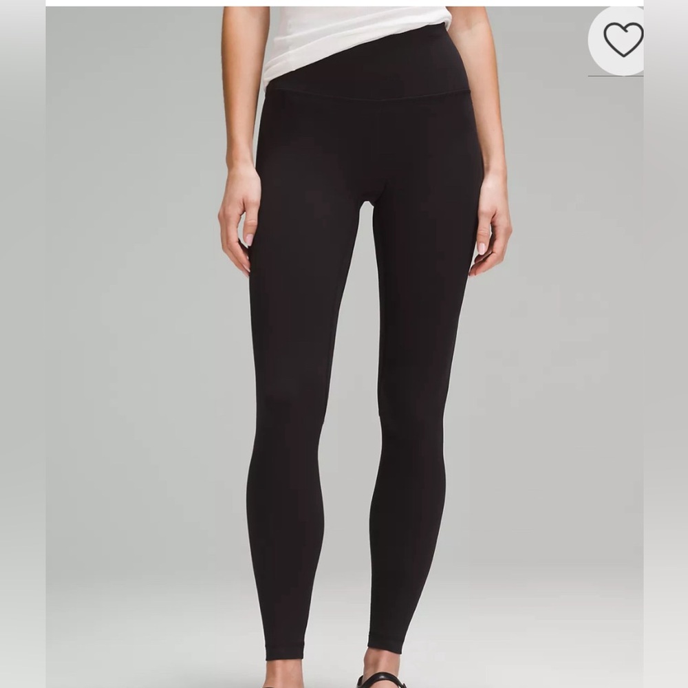 NWOT- Lululemon black high rise Align leggings 28” (size8)